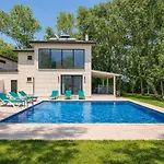 Villa Ana *